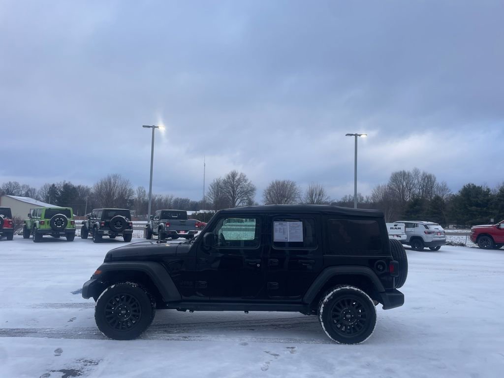 Used 2021 Jeep Wrangler Unlimited Sport image 7