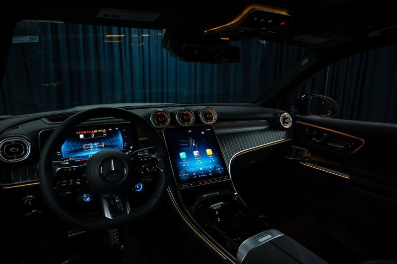 New 2026 Mercedes-Benz GLC 43 AMG 4MATIC image 11