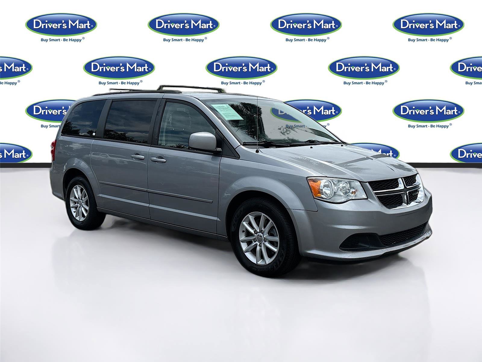 Used 2015 Dodge Grand Caravan SXT w/ UConnect Hands-Free Group