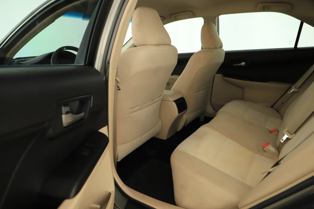 Used 2014 Toyota Camry LE FWD image 26