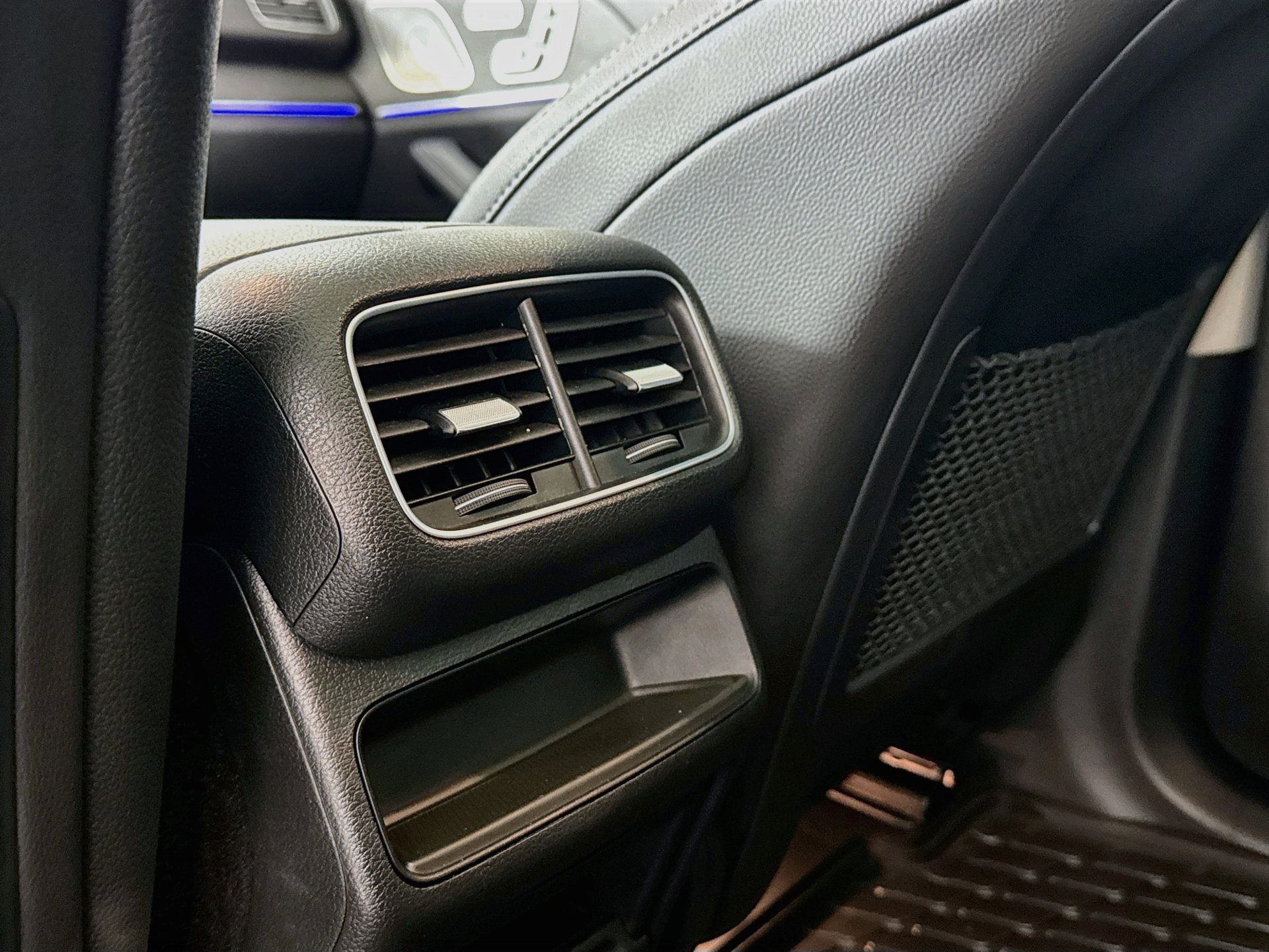 Used 2024 Mercedes-Benz GLE 350 4MATIC image 28