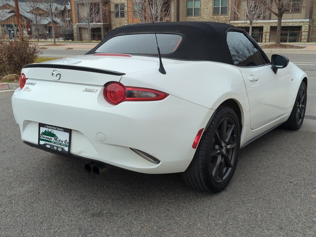 Used 2016 MAZDA MX-5 Miata Club image 5