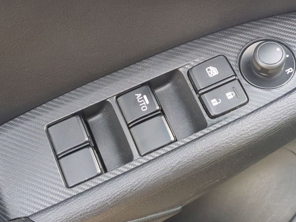 Used 2019 MAZDA CX-3 Sport image 12