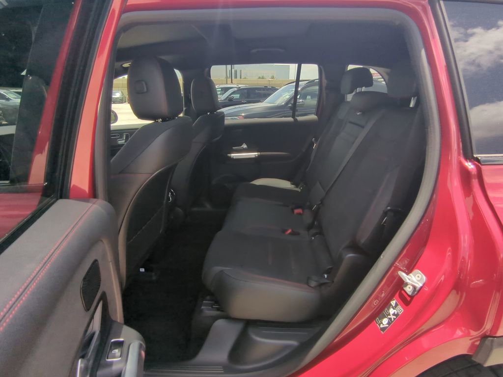 Used 2024 Mercedes-Benz EQB 250+ image 5