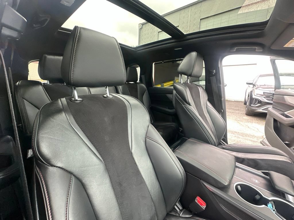 Used 2023 Acura MDX A-Spec AWD/4WD image 41