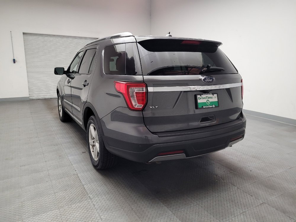 Used 2019 Ford Explorer XLT w/ Equipment Group 201A image 6