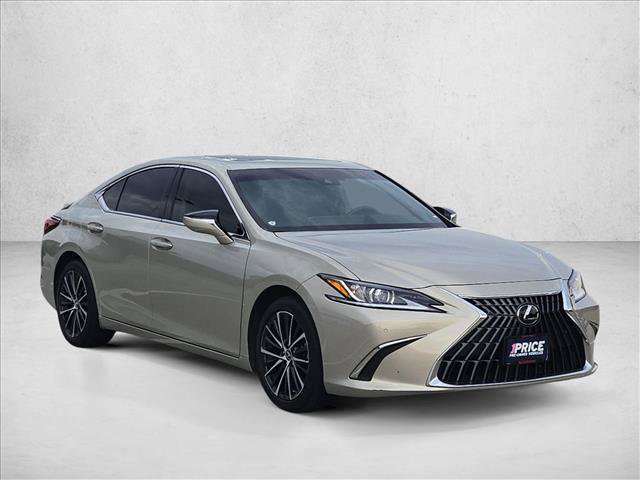 Used 2023 Lexus ES 300h w/ Premium Package FWD image 3