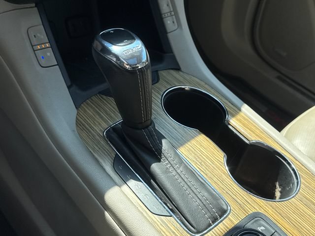 Used 2019 GMC Acadia Denali w/ Technology Package AWD/4WD image 16