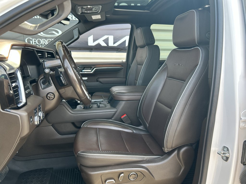 Used 2024 GMC Sierra 1500 Denali AWD/4WD image 10
