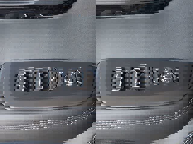 New 2025 Acura ADX FWD image 41