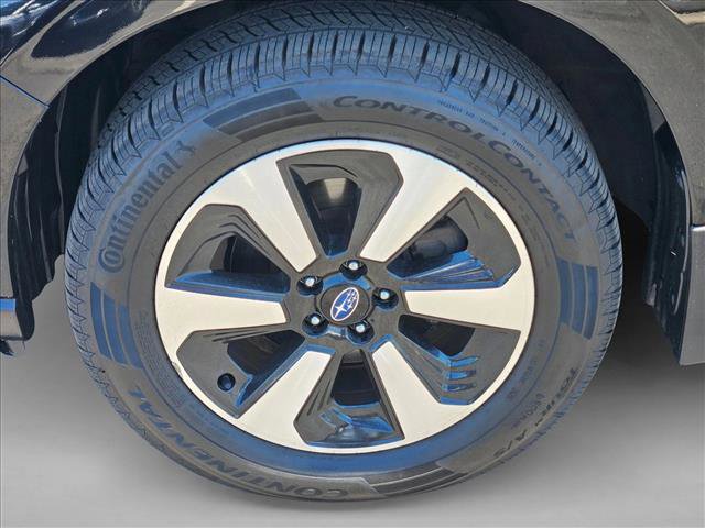 Used 2017 Subaru Forester 2.5i Premium AWD/4WD image 23