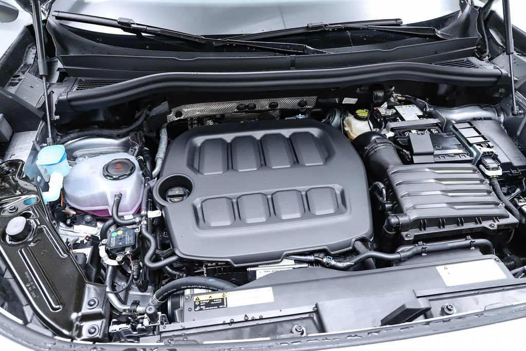 New 2026 Volkswagen Tiguan SE image 66