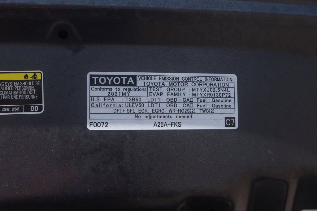 Used 2021 Toyota RAV4 XLE image 12