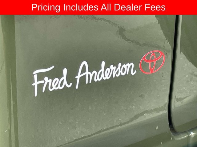 Used 2021 Jeep Wrangler Unlimited Sahara AWD/4WD image 12