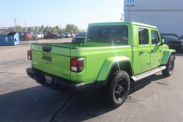 New 2025 Jeep Gladiator Sport image 21