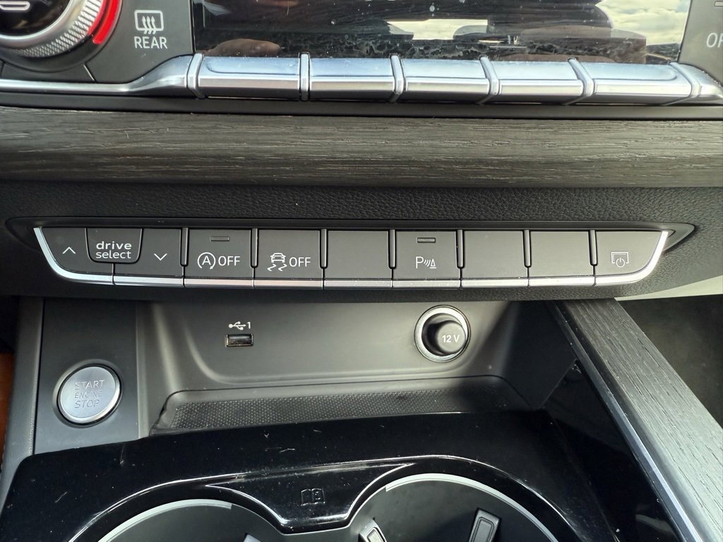 Used 2024 Audi A4 2.0T Premium Plus image 13