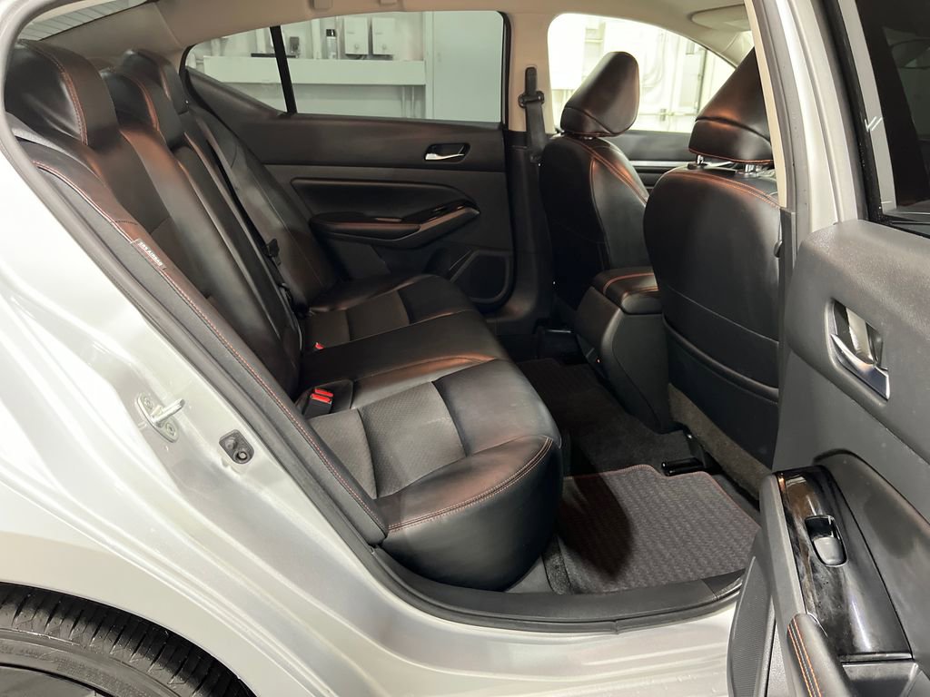 Used 2023 Nissan Altima 2.5 SR image 31