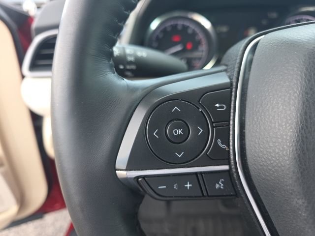 Certified 2020 Toyota Camry XLE image 16