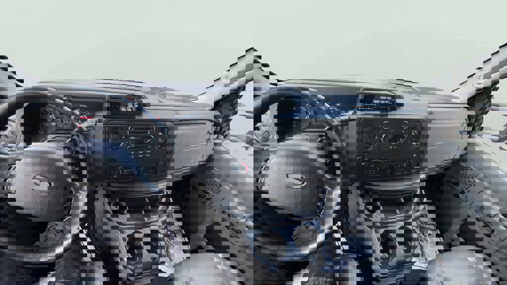 Used 2015 Ford E-350 and Econoline 350 Super Duty image 9