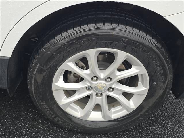 Used 2021 Chevrolet Equinox LT w/ LPO, Cargo Package image 15