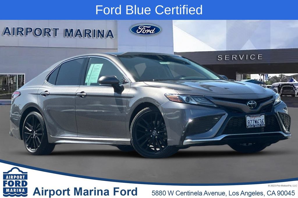 Used 2021 Toyota Camry XSE w/ Carpet Mat Package (TMS) FWD image 1