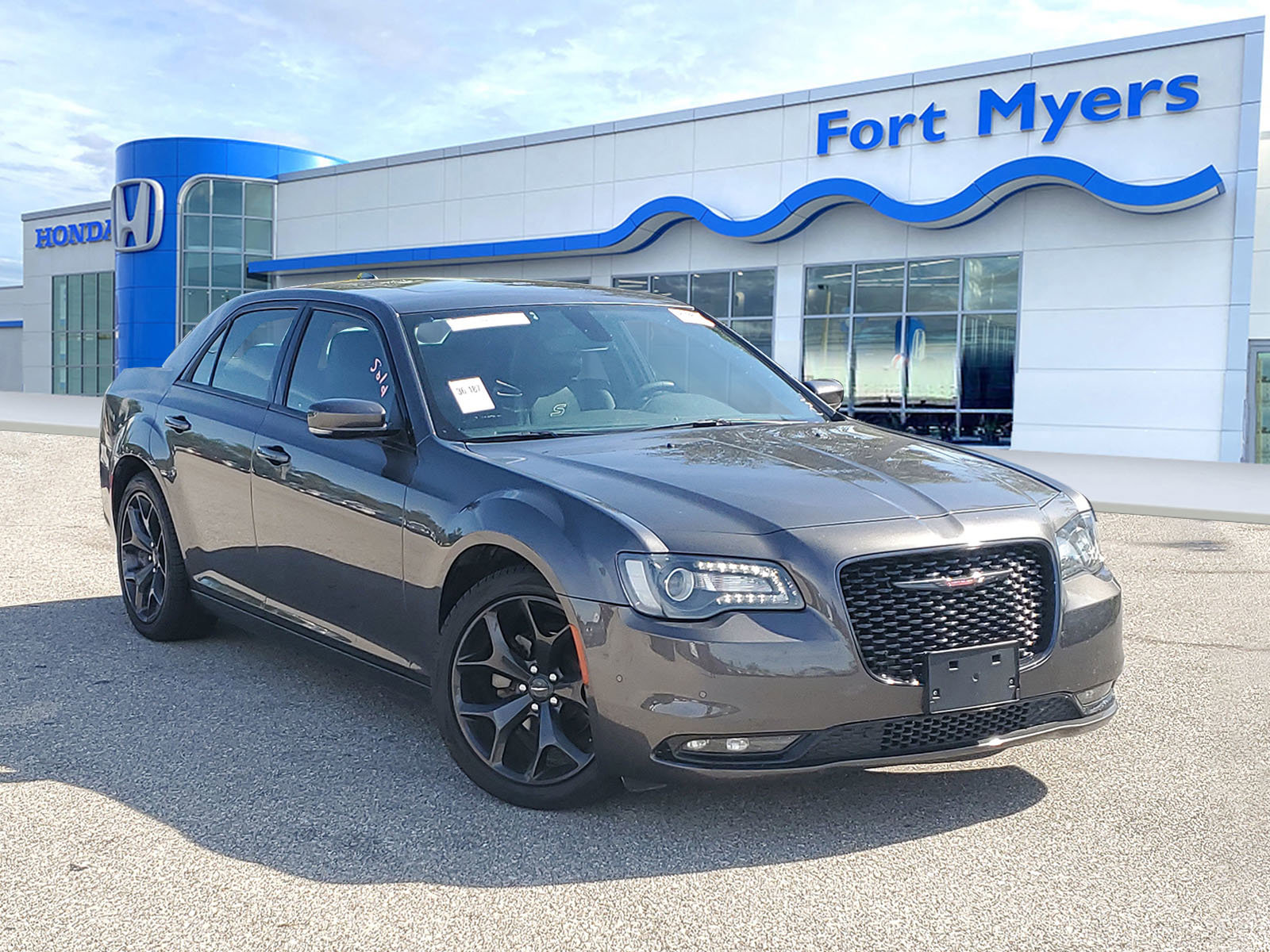 Used 2023 Chrysler 300 S