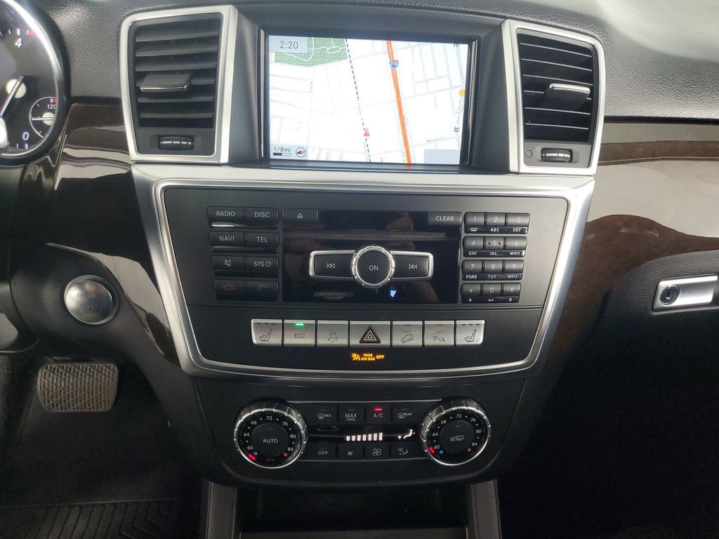 Used 2015 Mercedes-Benz ML 250 BlueTEC 4MATIC image 11