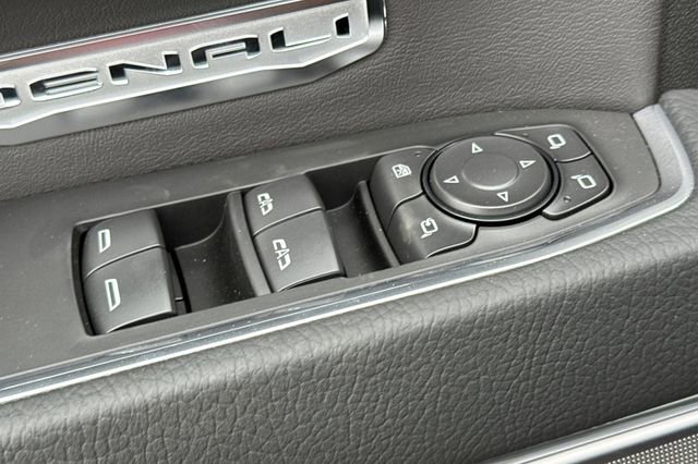 New 2026 GMC Sierra 1500 Denali w/ Denali Reserve Package image 12
