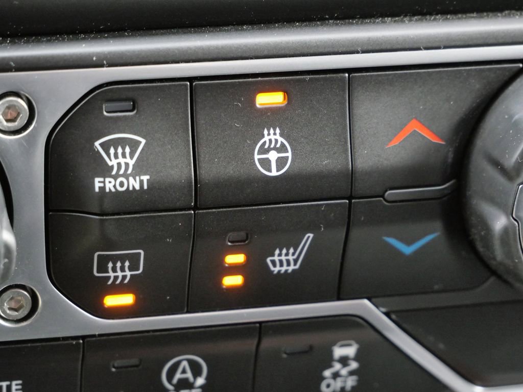 Used 2021 Jeep Gladiator Sport image 45