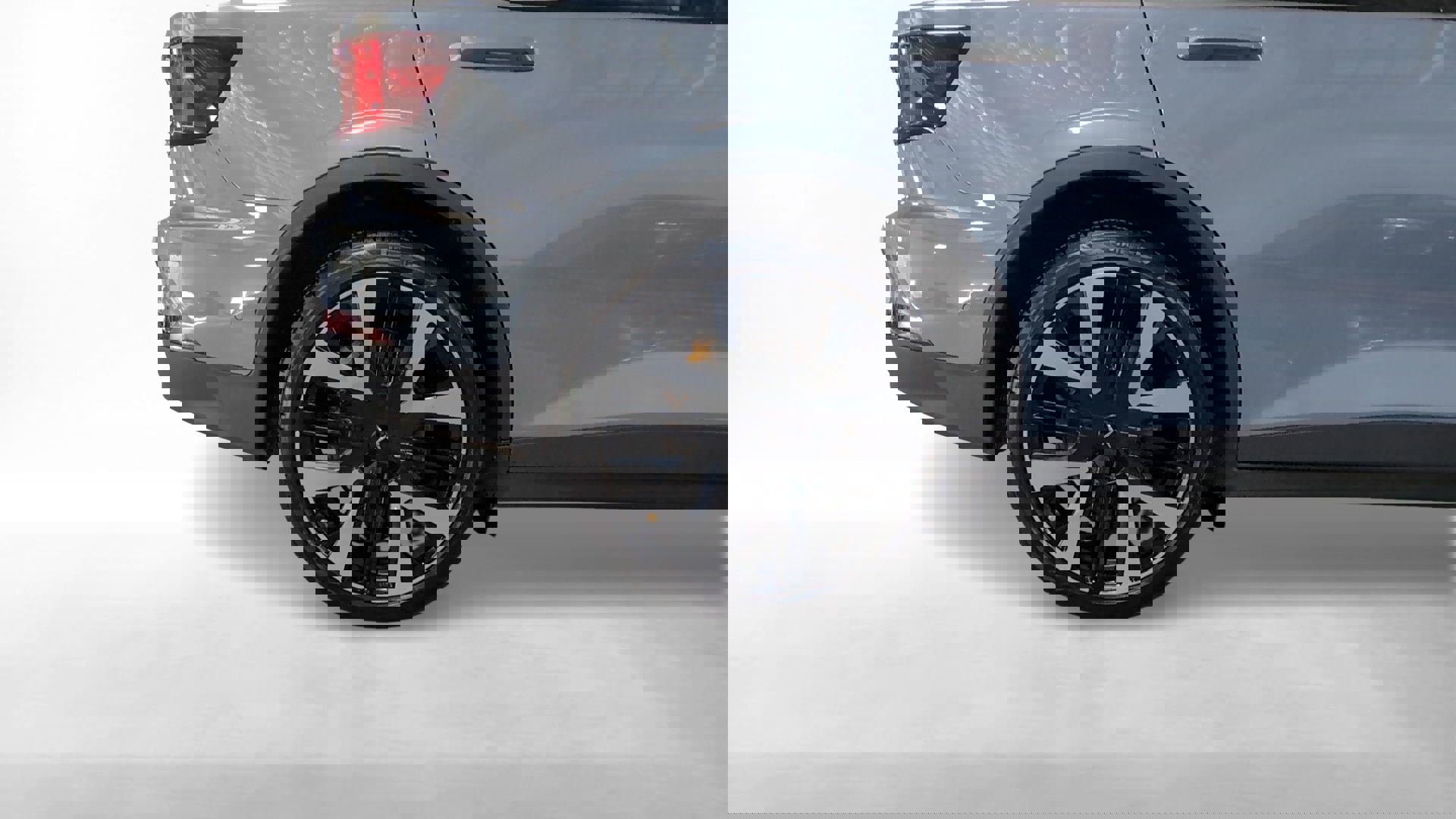 Certified 2024 Polestar Polestar 2 image 24