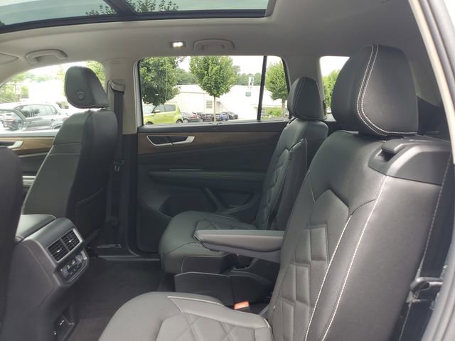 New 2026 Volkswagen Atlas SE image 10
