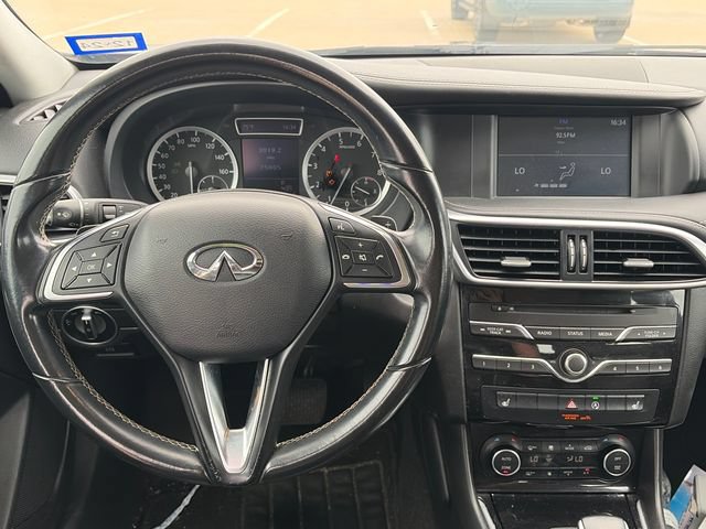 Used 2017 INFINITI QX30 AWD image 14
