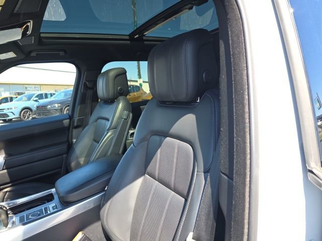 Used 2020 Land Rover Range Rover Sport HSE image 20