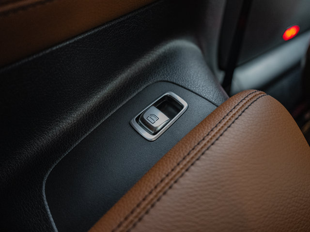 Certified 2023 Mercedes-Benz E 450 Cabriolet image 36
