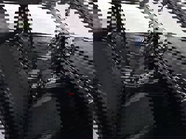 Used 2024 Mitsubishi Outlander SE image 29