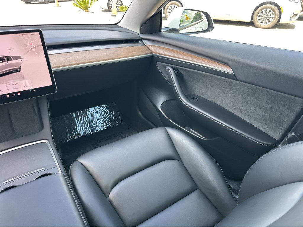 Used 2023 Tesla Model 3 Standard Range RWD image 18