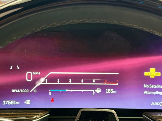 Used 2025 Cadillac Escalade ESV Premium Luxury image 12