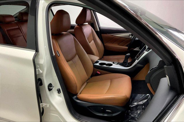 Used 2023 INFINITI Q50 Luxe w/ Cargo Package image 7
