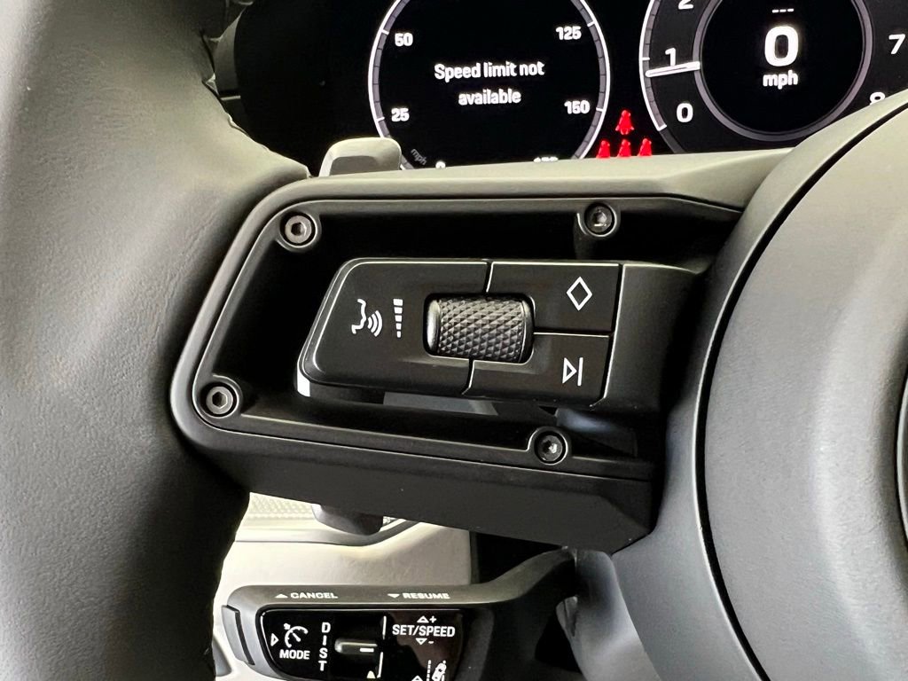 New 2026 Porsche Cayenne Coupe image 9