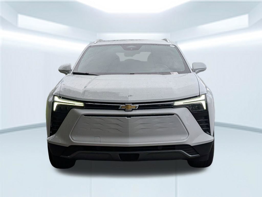 Used 2024 Chevrolet Blazer EV LT AWD/4WD image 10