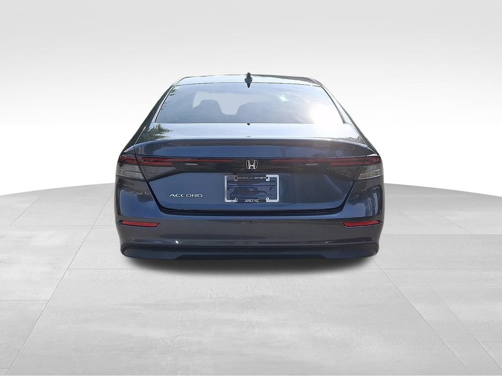 Used 2024 Honda Accord EX image 5