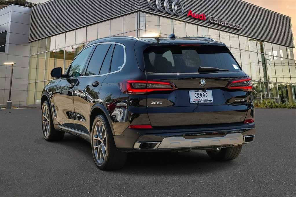 Used 2022 BMW X5 sDrive40i w/ Parking Assistance Package image 6