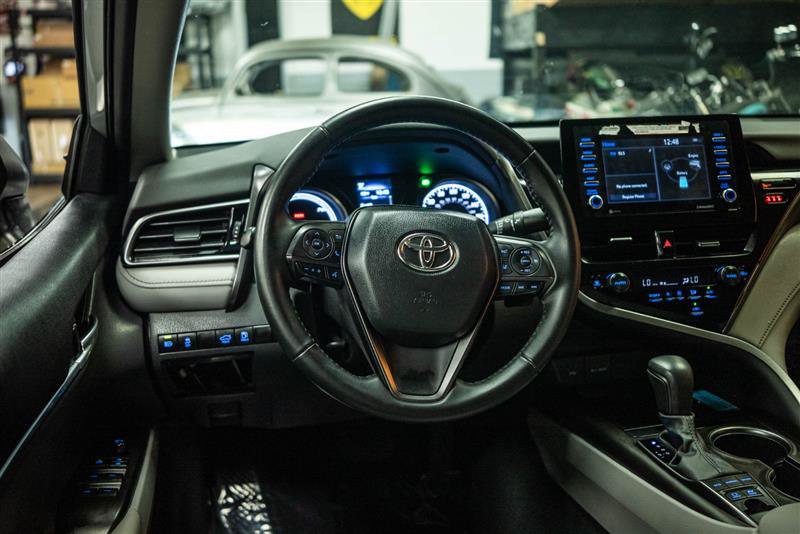 Used 2024 Toyota Camry SE FWD image 15