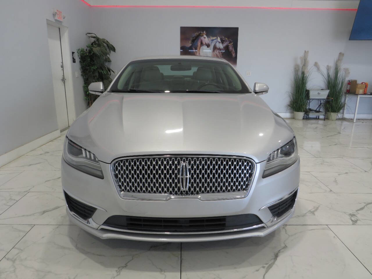 Used 2017 Lincoln MKZ Premiere FWD image 8