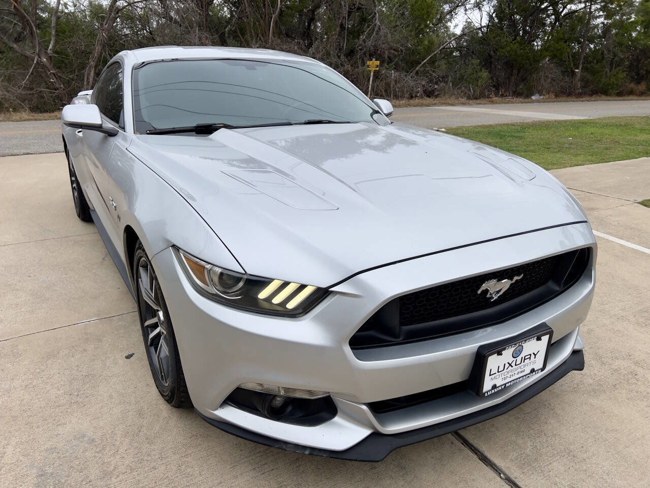 Used 2016 Ford Mustang GT image 2