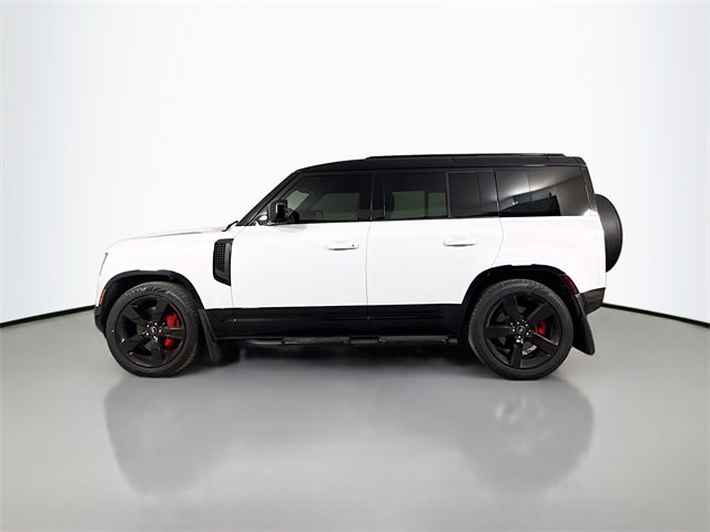 Certified 2022 Land Rover Defender 110 X-Dynamic HSE image 8