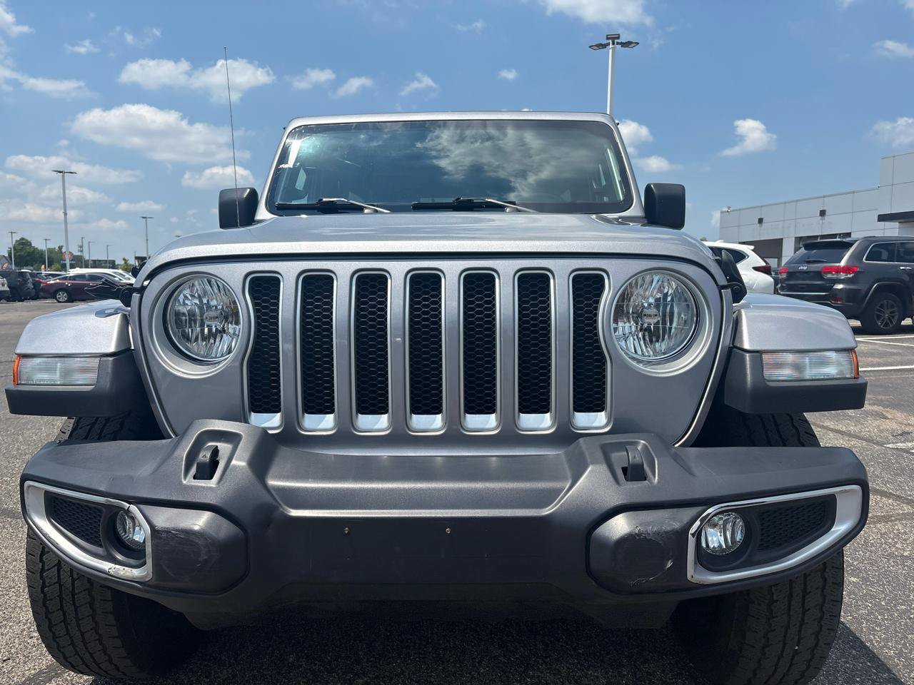 Used 2020 Jeep Wrangler Unlimited Sahara AWD/4WD image 4
