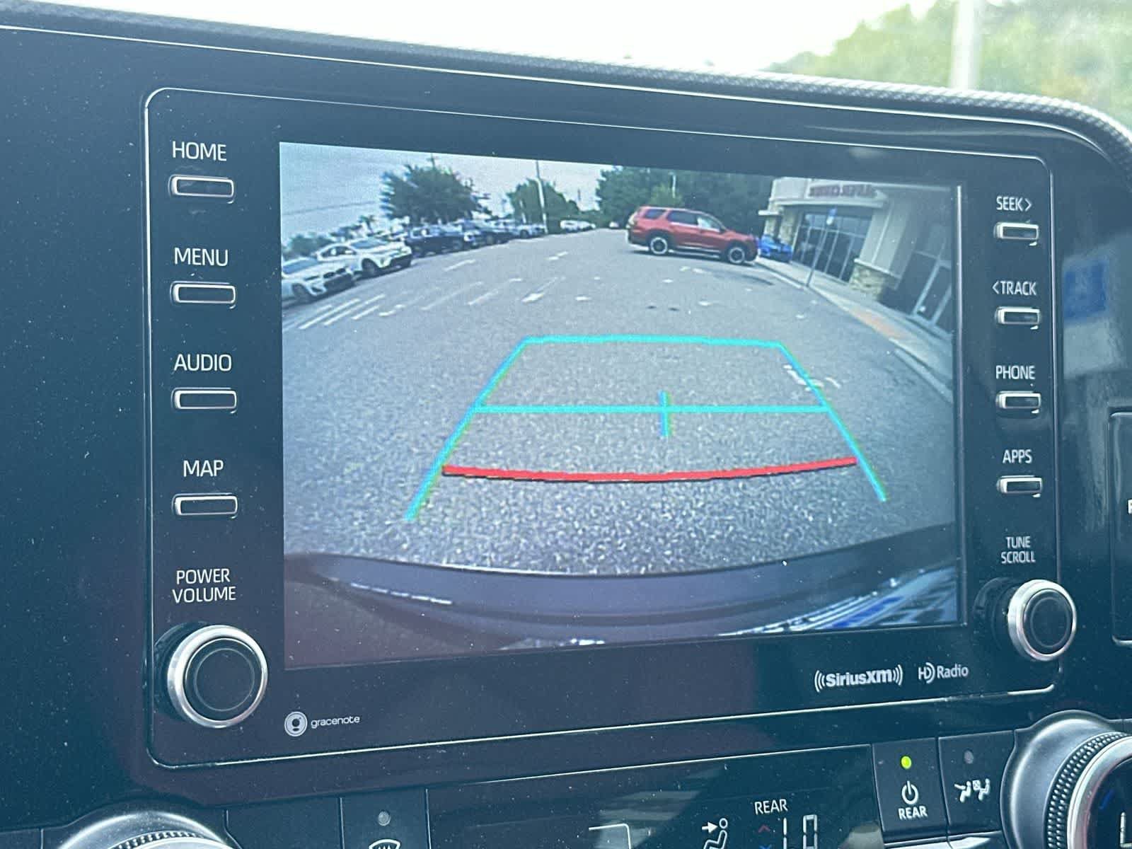 Used 2021 Toyota Highlander XSE FWD image 20