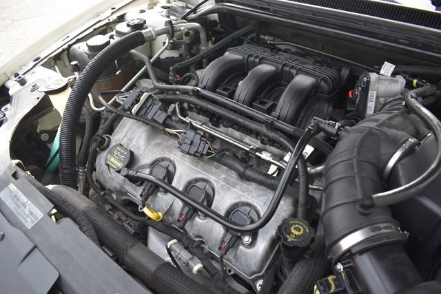 Used 2009 Ford Taurus Limited AWD/4WD image 33