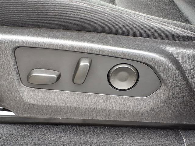 Used 2024 Chevrolet Colorado W/T w/ Advanced Trailering Package image 19